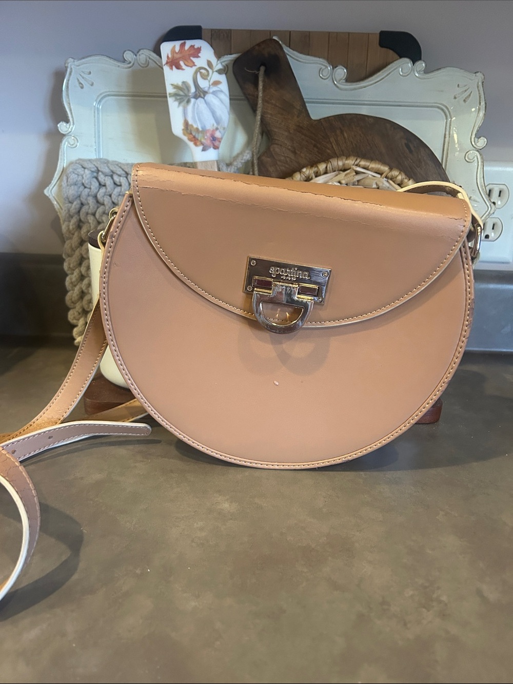 Spartina 449 Modern Half-Moon Leather Crossbody Bag in camel *READ**